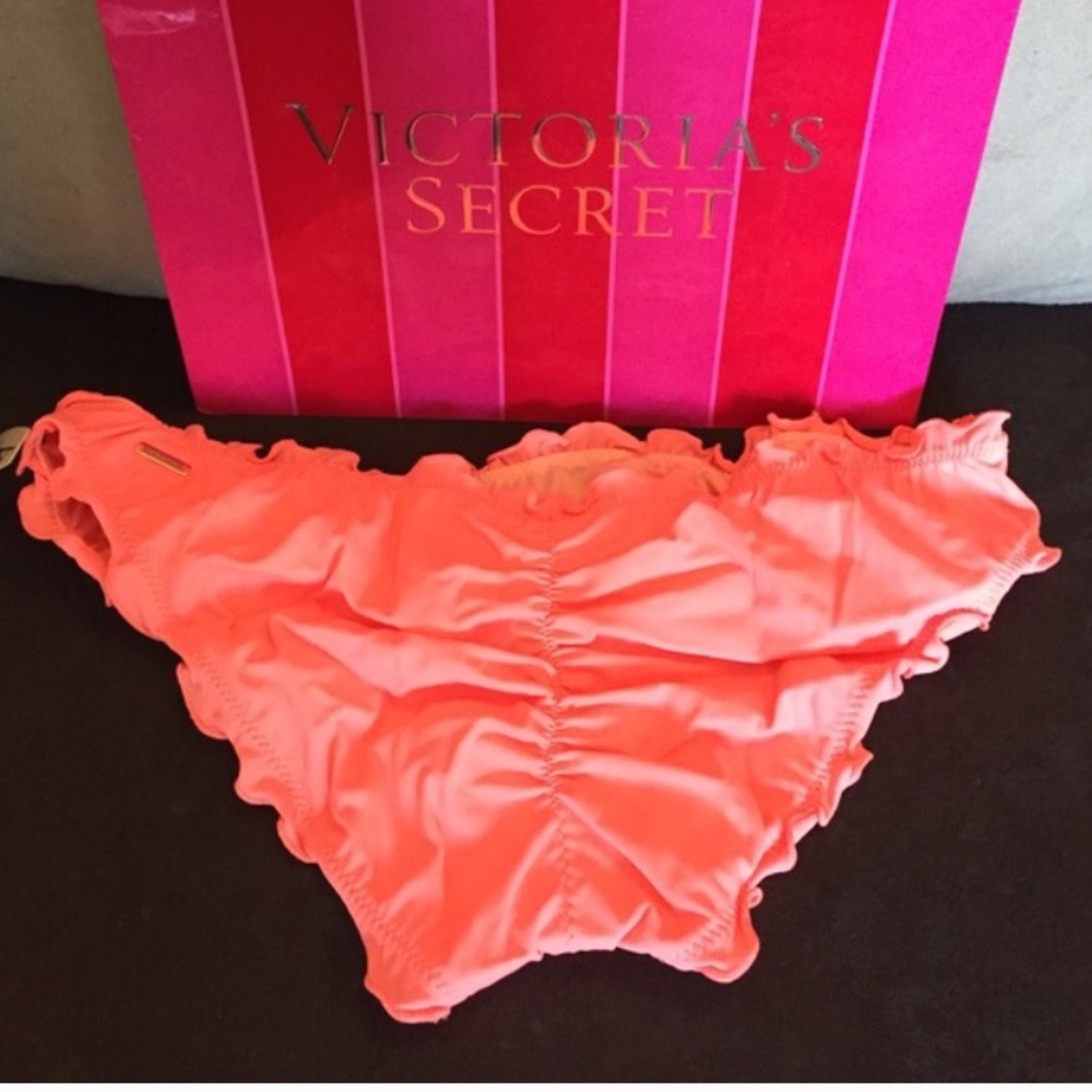 VS Ruffle Cheeky Bikini Bottom - Picture 2 of 4