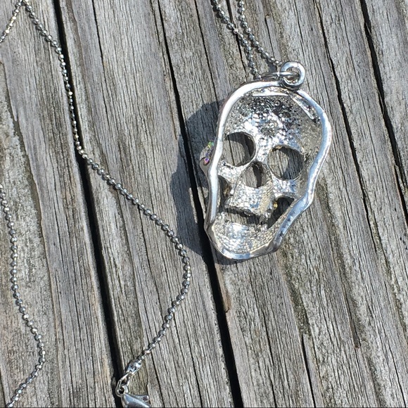 Silver Bling Skull Pendant/Necklace! NEW! - Picture 3 of 6