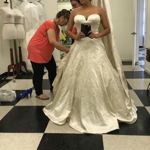 Eggshell white A line wedding dress