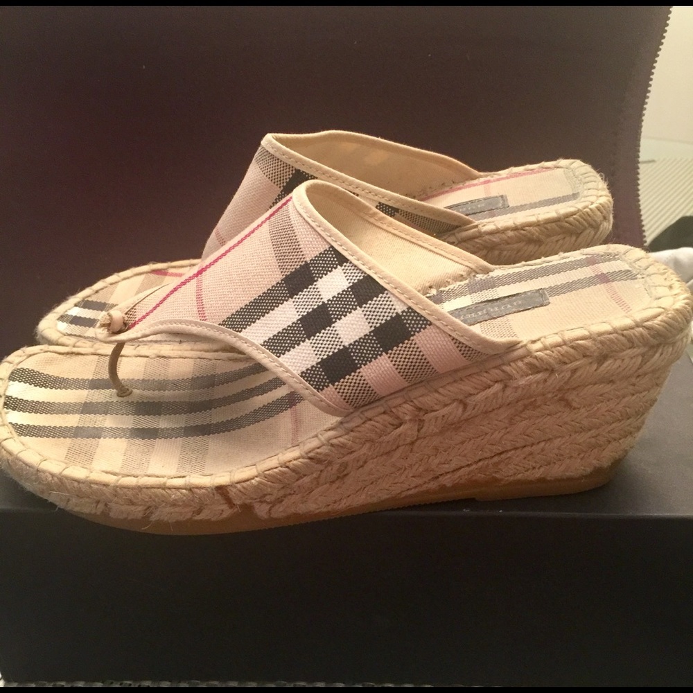 Burberry espadrilles thong wedge nova check fabric
