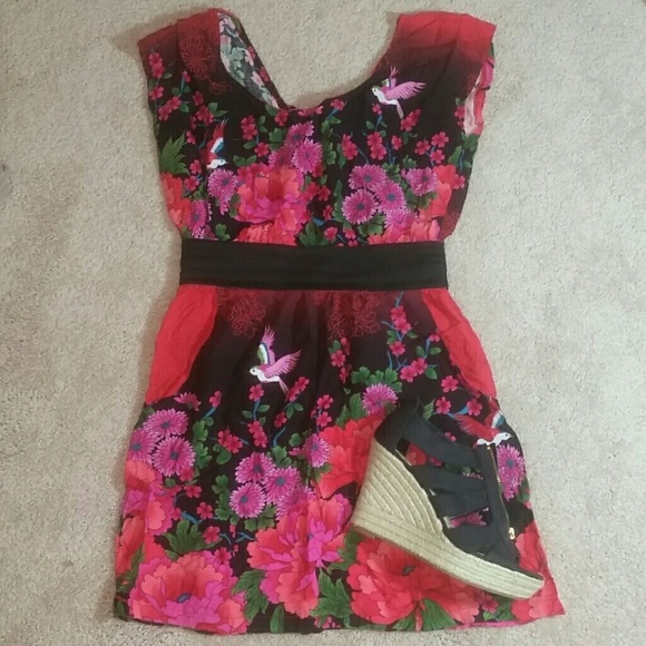 Floral Mini Dress - Picture 2 of 6