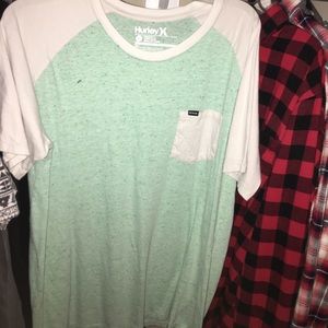 Hurley t shirt