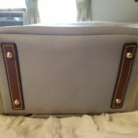 Dooney - Picture 3 of 4