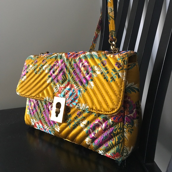 Mango sold out brocade purse⭐️ - Picture 2 of 6