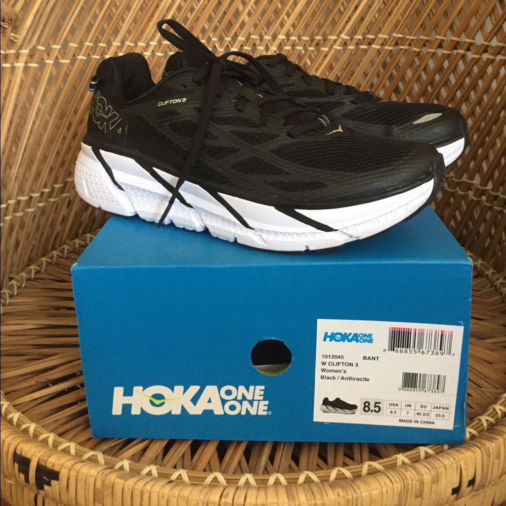 Hoka One One Clifton 3 Sneakers size 8.5