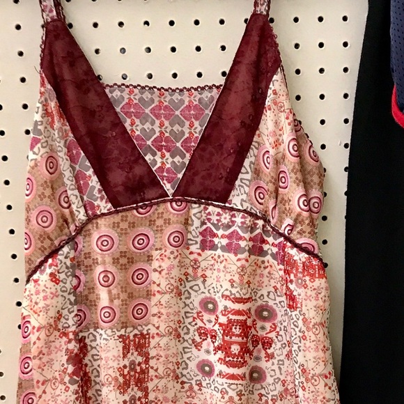 2 sun dresses - Picture 5 of 8