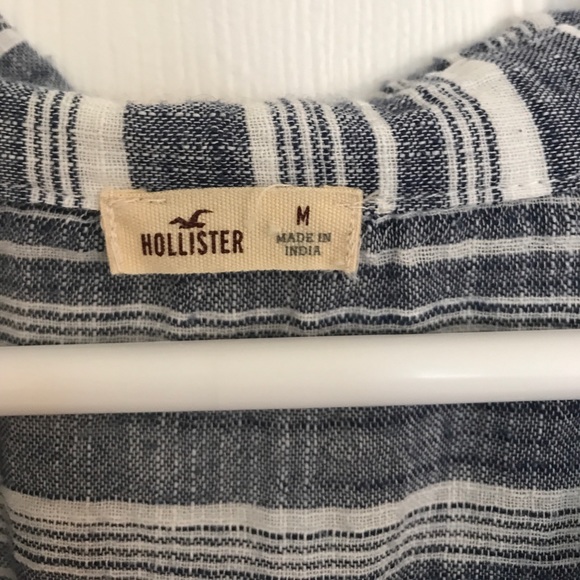 Hollister Tee - Picture 2 of 3