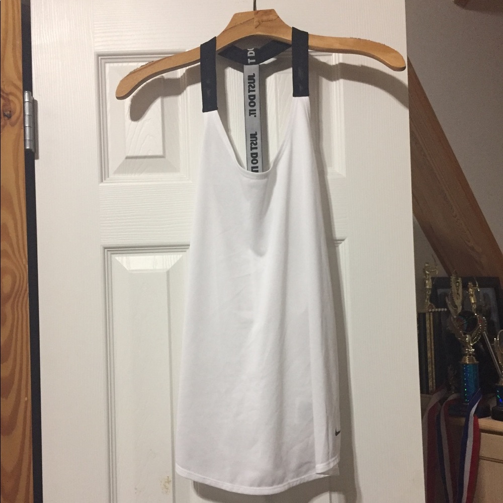 Nike sports tank
