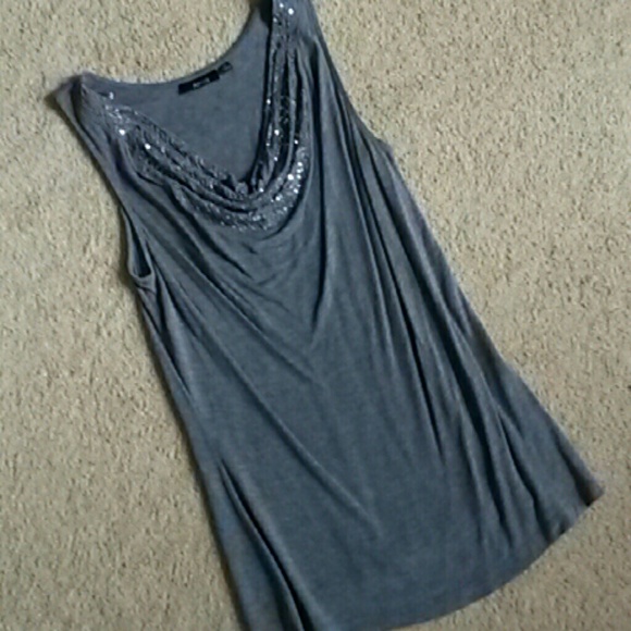 Sparkly Cowl Top - Picture 2 of 3