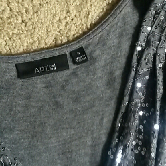 Sparkly Cowl Top - Picture 3 of 3