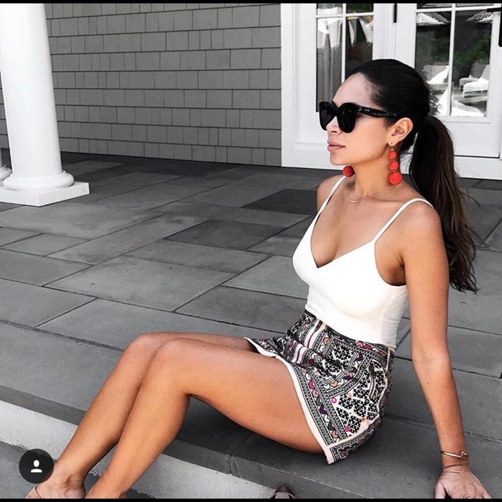 Dragnet Pom Pom Earrings, Red