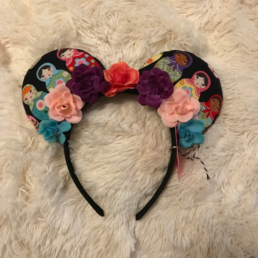 Oh Yeah Apparel Disney Small World Minnie Ears