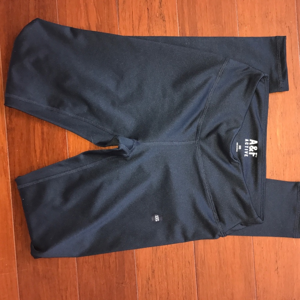 A&F Active tights
