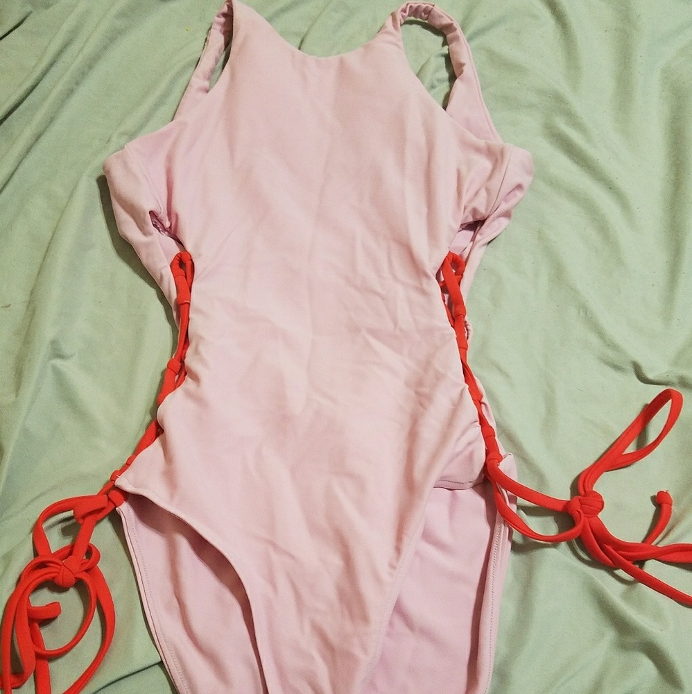 Raising Wild the Leah Grapefruit