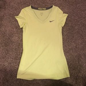 Nike pro short sleeve workout shirt