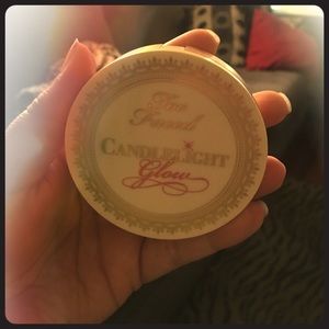 Too Faced Candlelight glow illumination powder