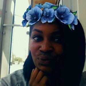 Meet your Posher, Brittney