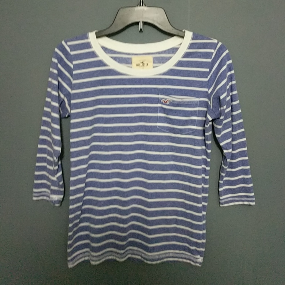 🌟🌟Hollister Striped 3/4 sleeve shirt