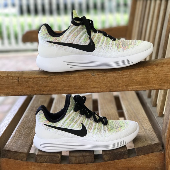 NWT Nike ID LunarEpic Low Flyknit 2 WMNS - Picture 2 of 8