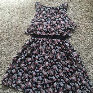 Forever 21 dress.. Size Small