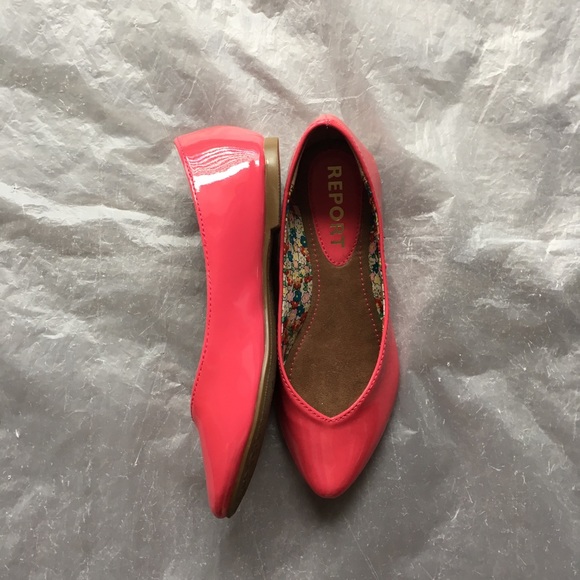 REPORT/Shoes - Picture 2 of 4