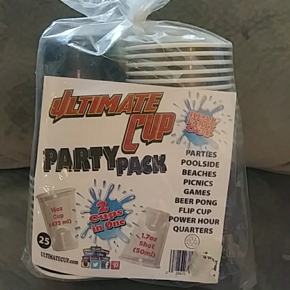 ULTIMATE CUP PARTY PACK BEER PONG PARTY GAME SET