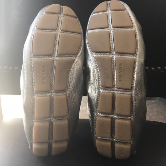 Prada Scrunchable Loafer in Color Silver, Sz 39.5. - Picture 4 of 7