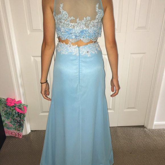Prom dress - Picture 3 of 4
