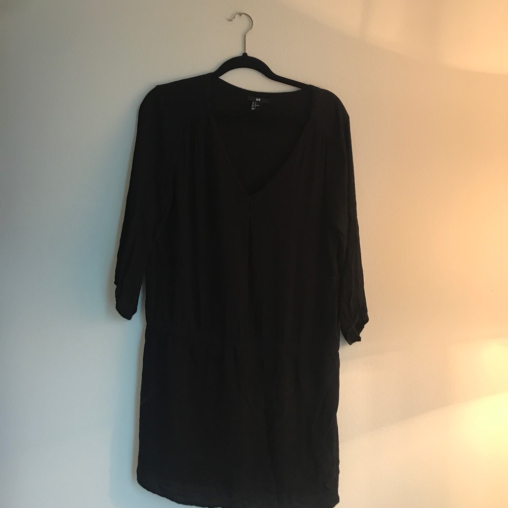 H&M Black loose cinched in dress