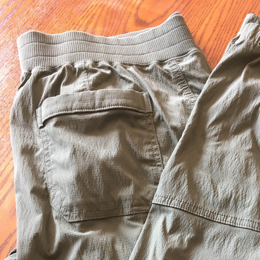 Athleta Trekkie joggers
