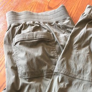 Athleta Trekkie joggers