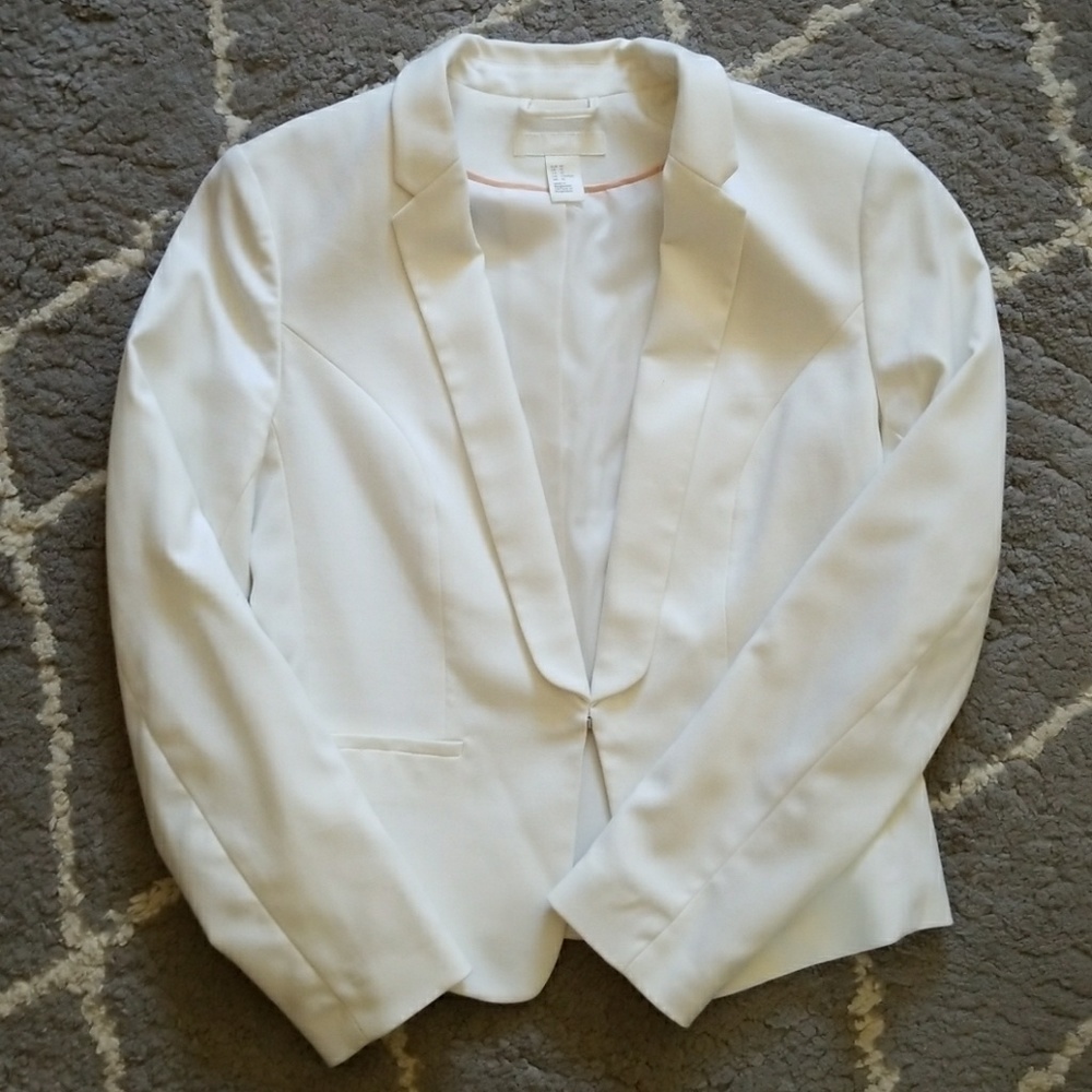 H and M white blazer