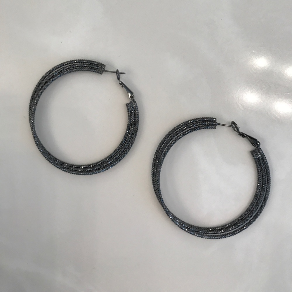 Express Statement Hoops