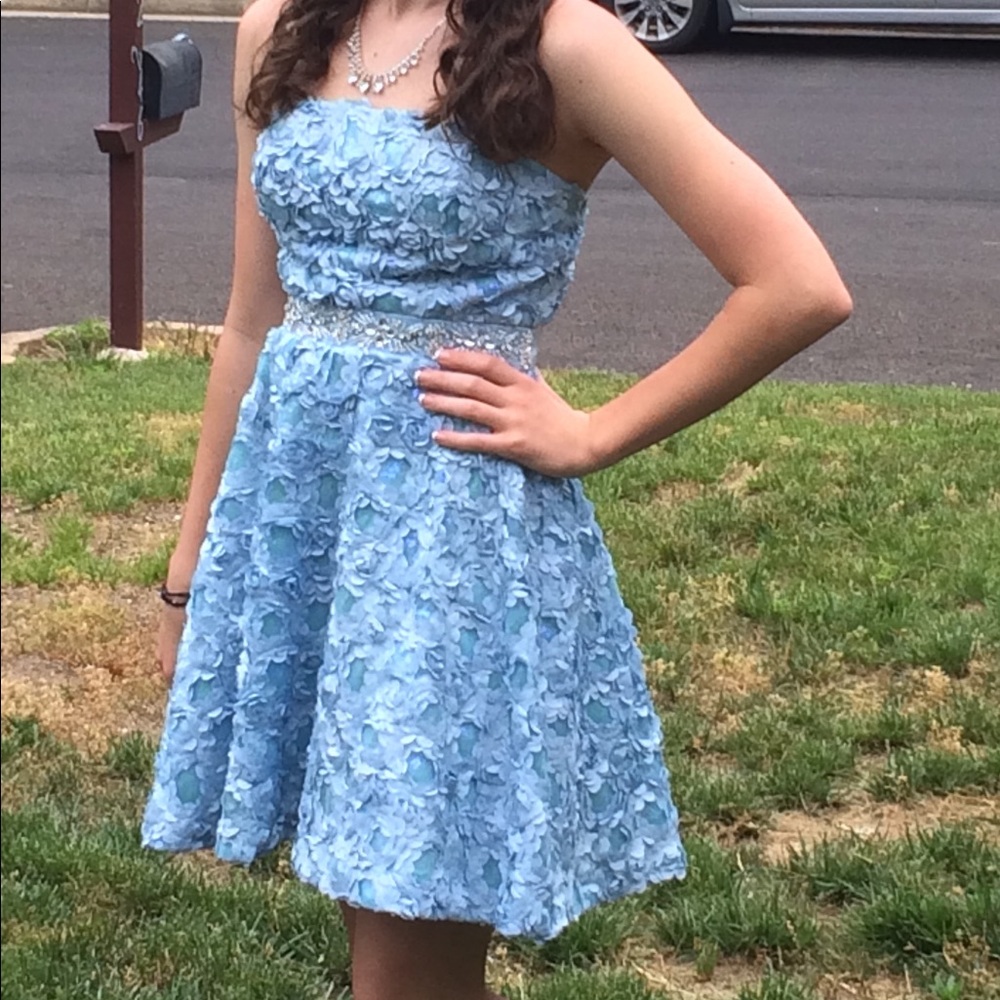 Lauren Conrad Blue Cinderella dress Sz 3