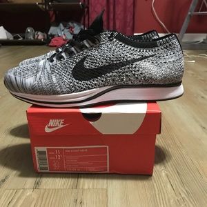 Nike Flyknit Racer