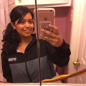 Meet your Posher, Briza