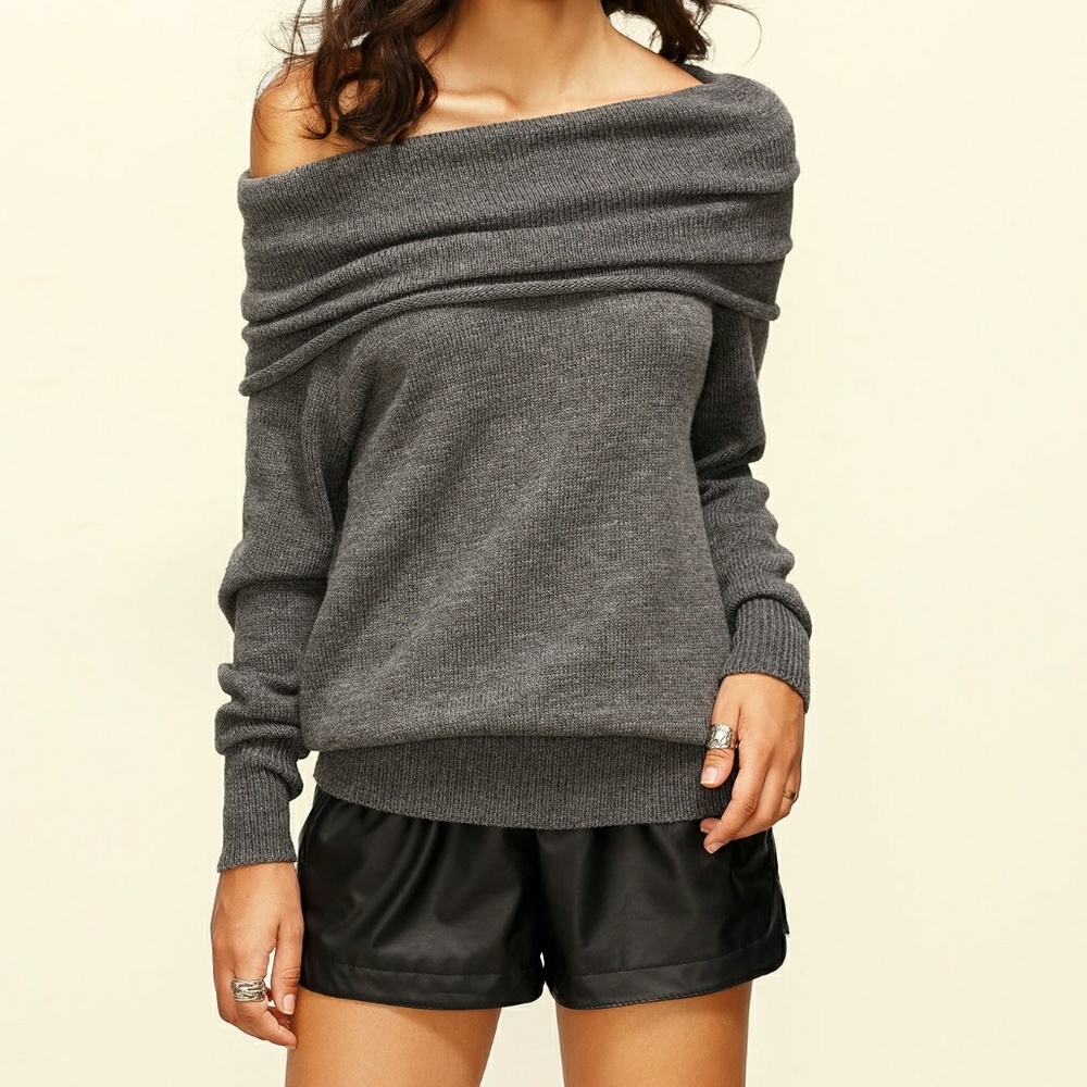 2 LEFT! NWT Off the Shoulder Sweater