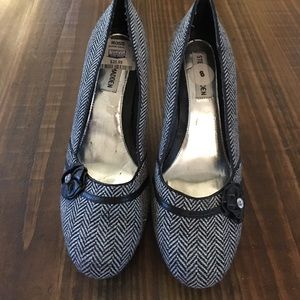 NWOT Herringbone Print Heels
