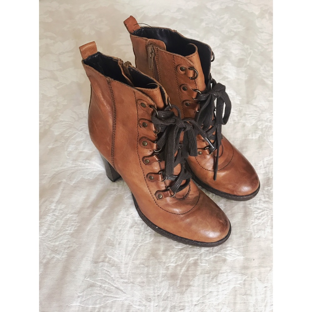 Sesto Meucci Brown Leather Lace Up Ankle Boots