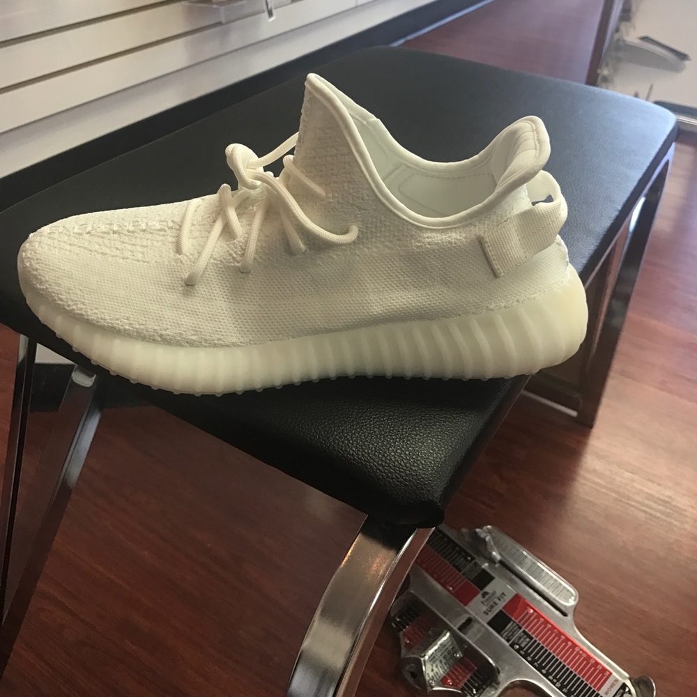 Off white yeezy 350 boost