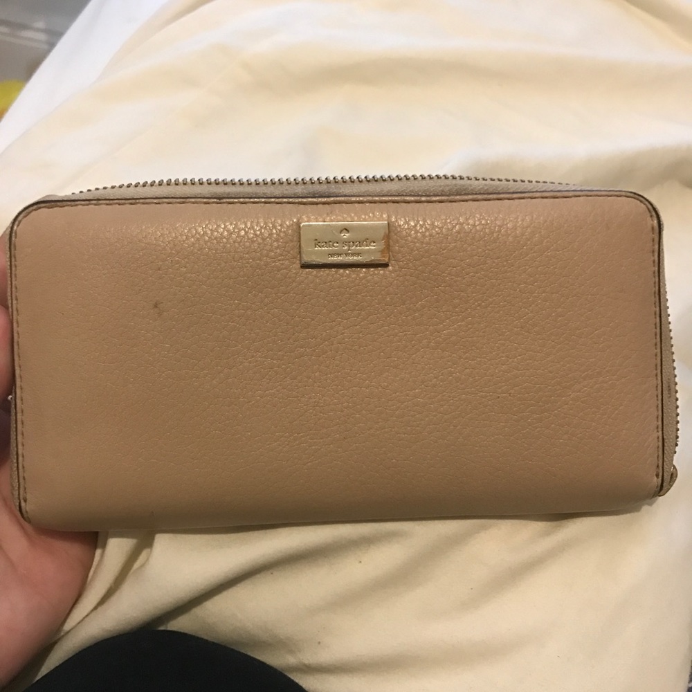 Kate Spade Neda Wallet