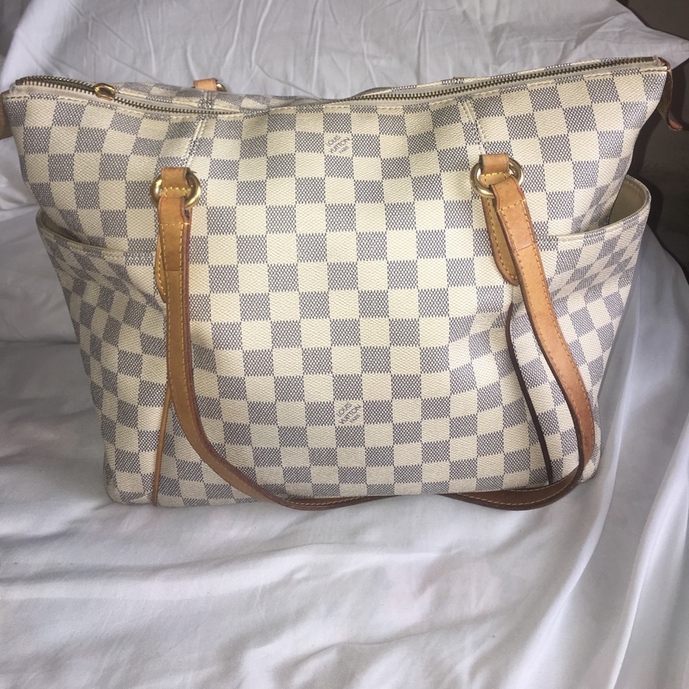 Authentic Louis Vuitton Bag