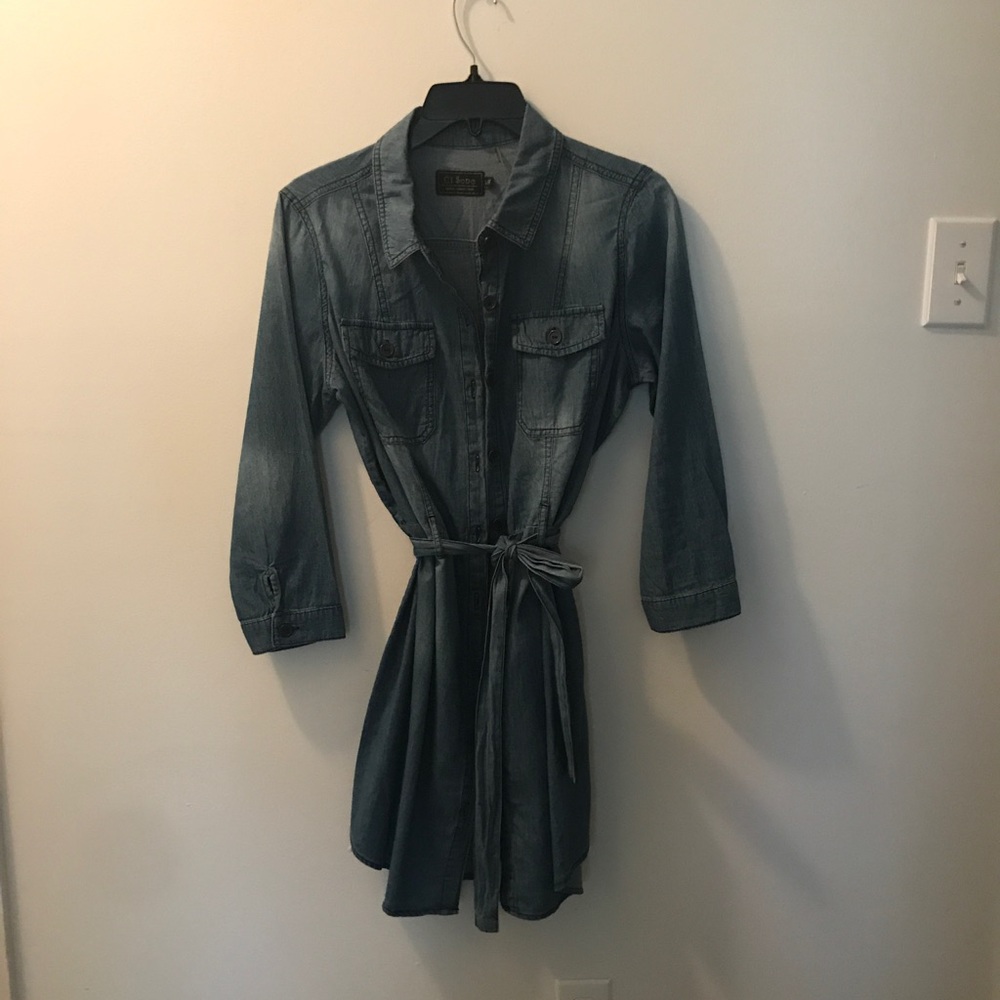 Shirt/Dress. Light Denim.
