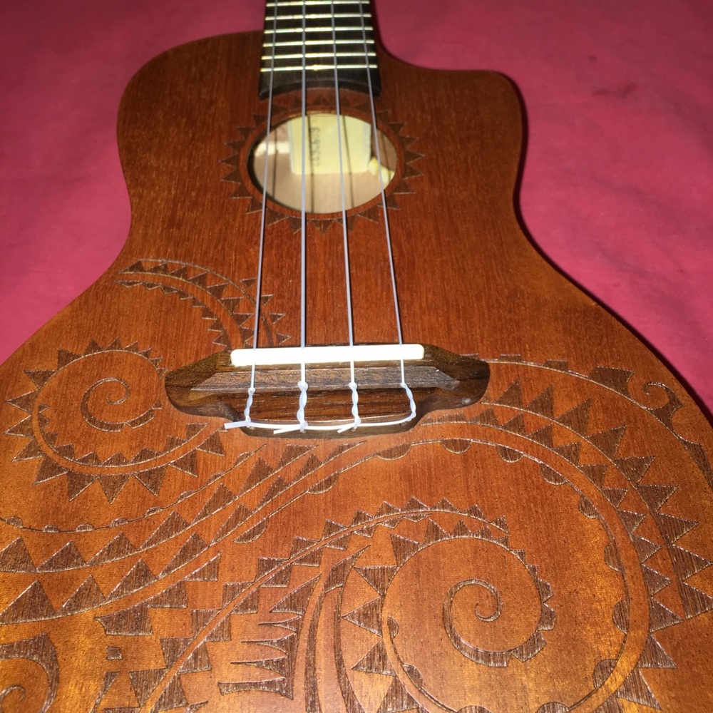 Luna Concert Ukulele