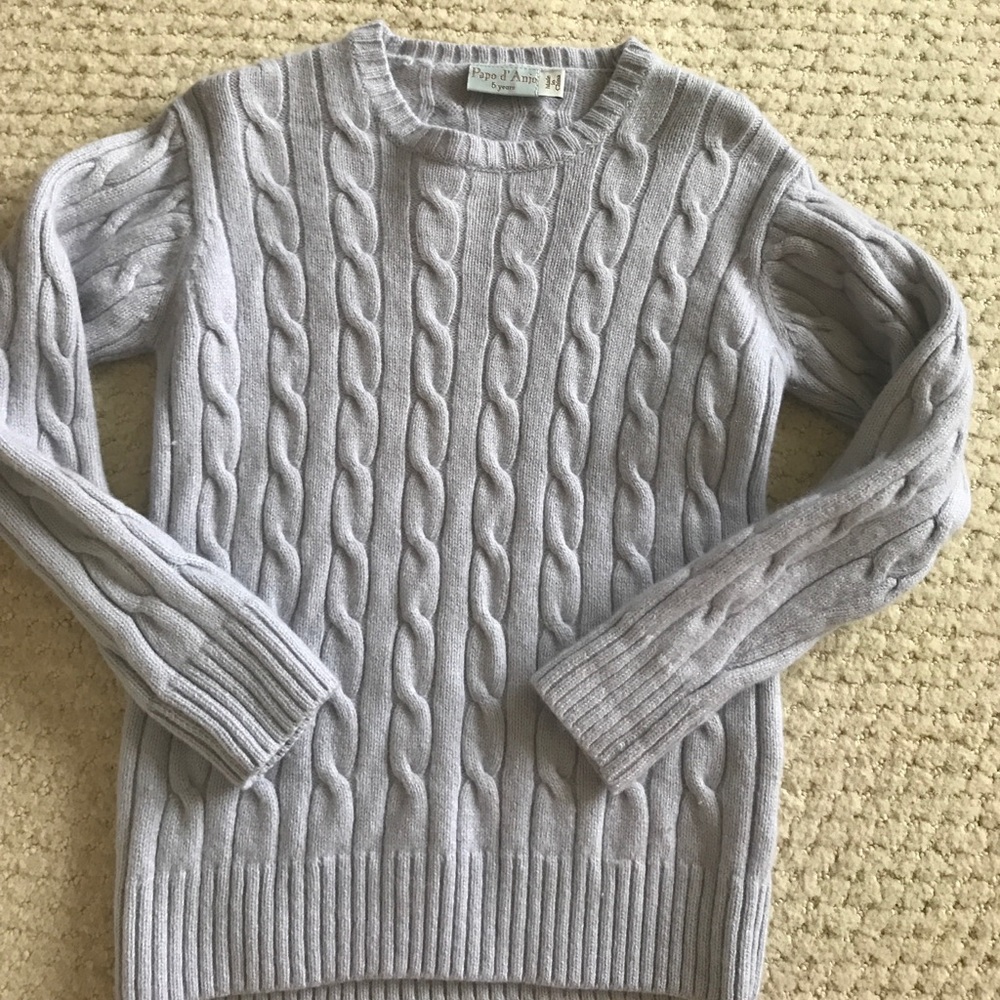 Gorgeous cashmere light blue sweater