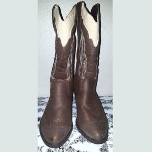 🤠👢Boots👢🤠