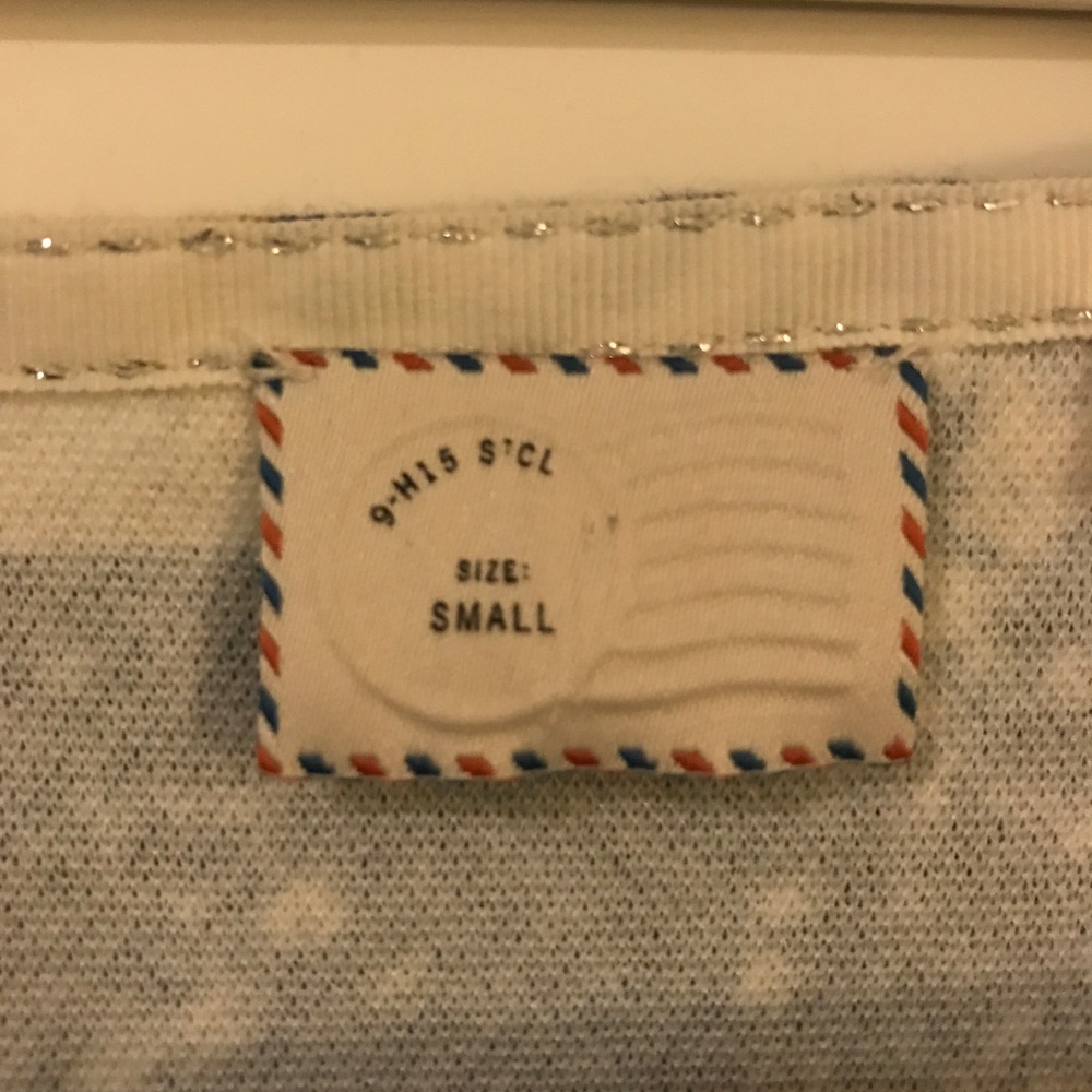 Urban Outfitters Patterned Top - Picture 3 of 4