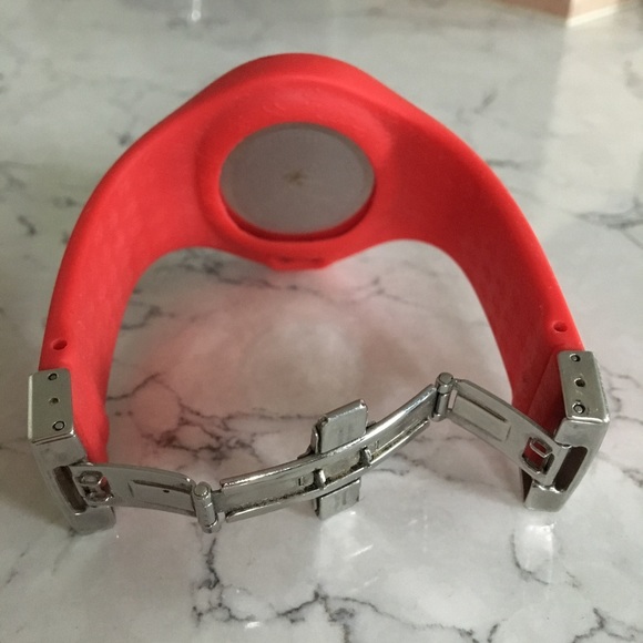 ToyWatch - Picture 5 of 7