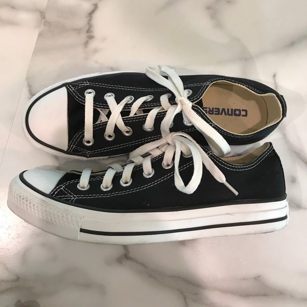 NWOT CONVERSE All Star Sneakers
