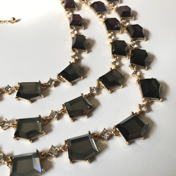 Sale Charming C. gold chain&gray pentagon necklace - Picture 4 of 7